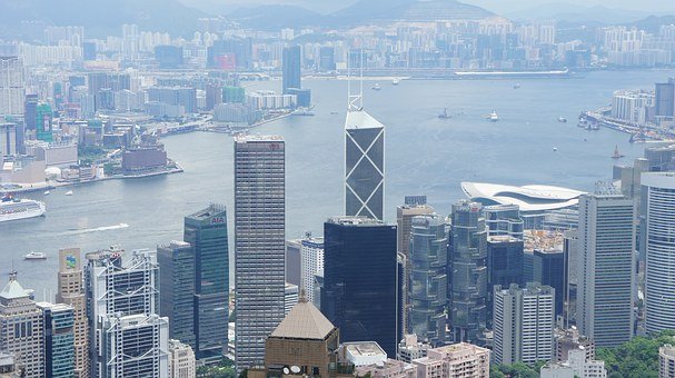 在香港注冊的公司如何能在大陸經(jīng)營？