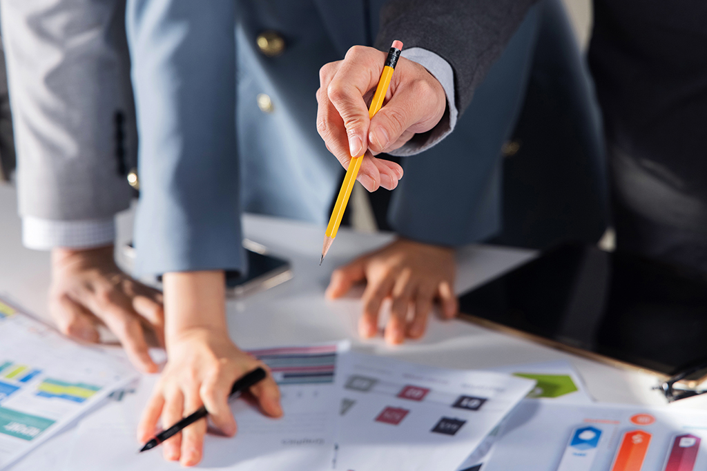 企業(yè)所得稅匯算清繳調(diào)整項(xiàng)，匯算清繳依據(jù)